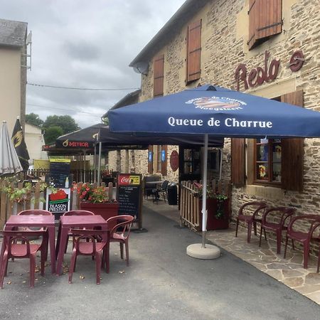 La Taverne Du Boucher Hotel Sarlande Exterior photo