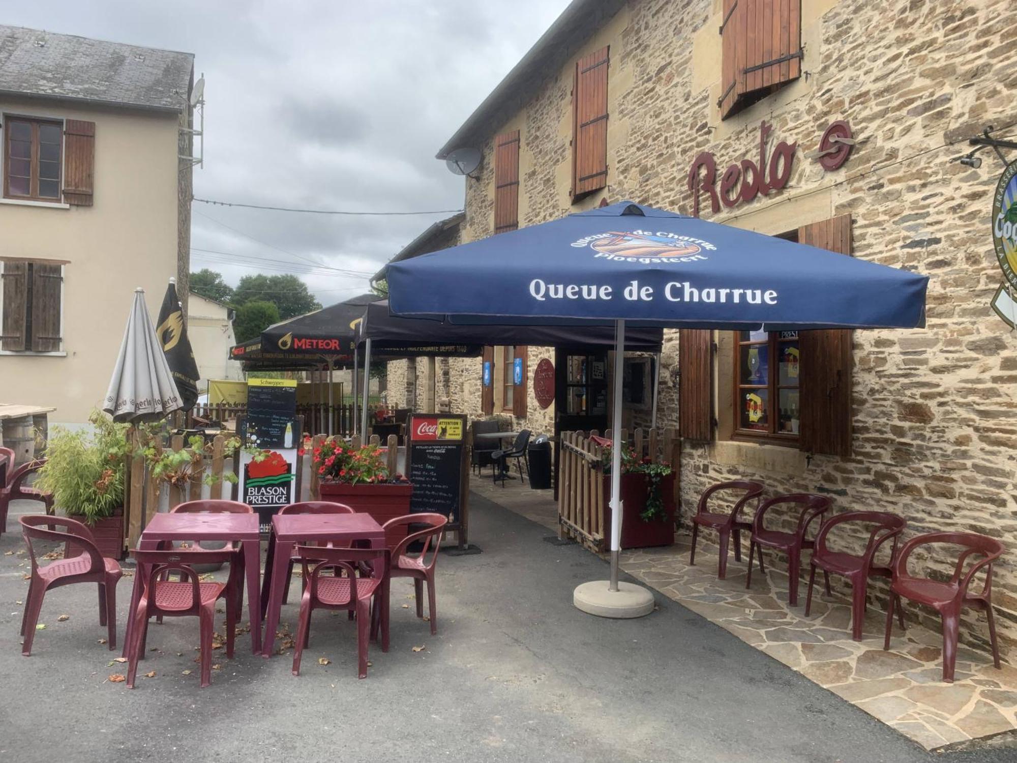 La Taverne Du Boucher Hotel Sarlande Exterior photo