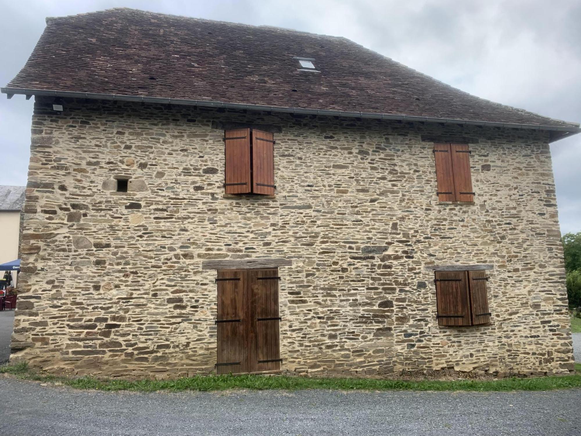 La Taverne Du Boucher Hotel Sarlande Exterior photo